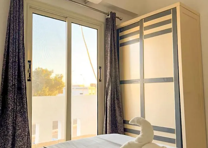 Apartmanhotel Sea Breeze 4*