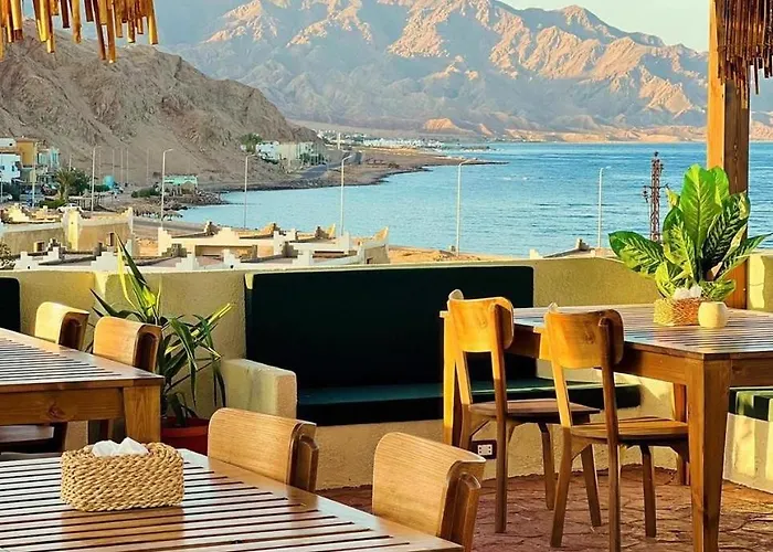 Apartmanhotel Sea Breeze 4*